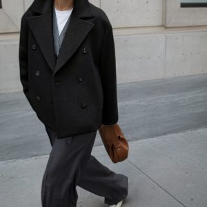 Plus Size, Women's Elegant Lapel Double-breasted Winter Jacket - Solid Color Short Coat, Loose Fit Lapel Collar Blazer, Machine Washable Outerwear for Fallu002FWinter, Casual & Office Wear (Warm Coat)